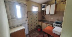 Pequeño Chalet Colonial a Reciclar – Zona centro