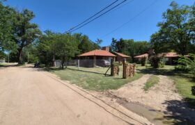 Casas de Veraneo, Impecables y Equipadas – Parque y Río