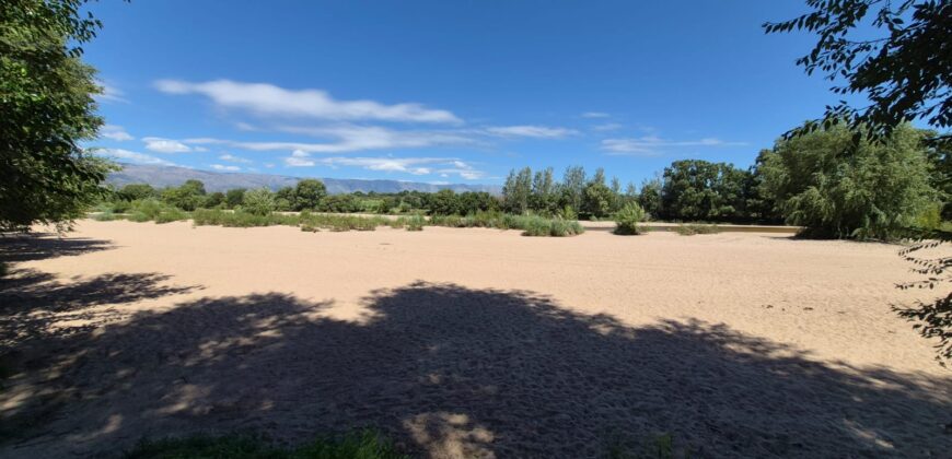 Casas de Veraneo, Impecables y Equipadas – Parque y Río