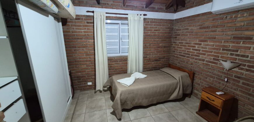 Casas de Veraneo, Impecables y Equipadas – Parque y Río