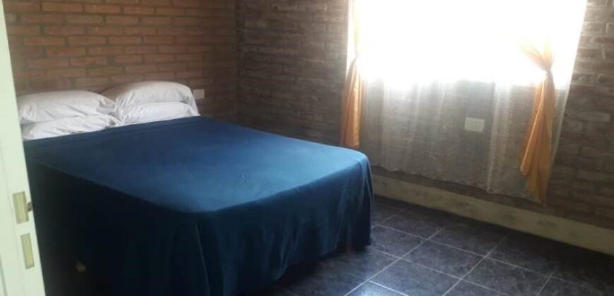 Amplia Vivienda de 3 Dormitorios con Hermosa Vista Panorámica.