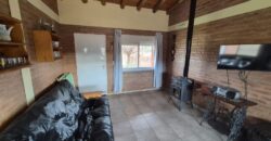 Amplia Vivienda con Pileta. Vista Única. Amplio Parque