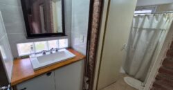 Amplia Vivienda con Pileta. Vista Única. Amplio Parque